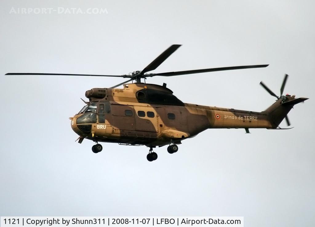 1121, Aérospatiale SA-330B Puma C/N 1121, Made a flight test over the airport for the CEV this day...
