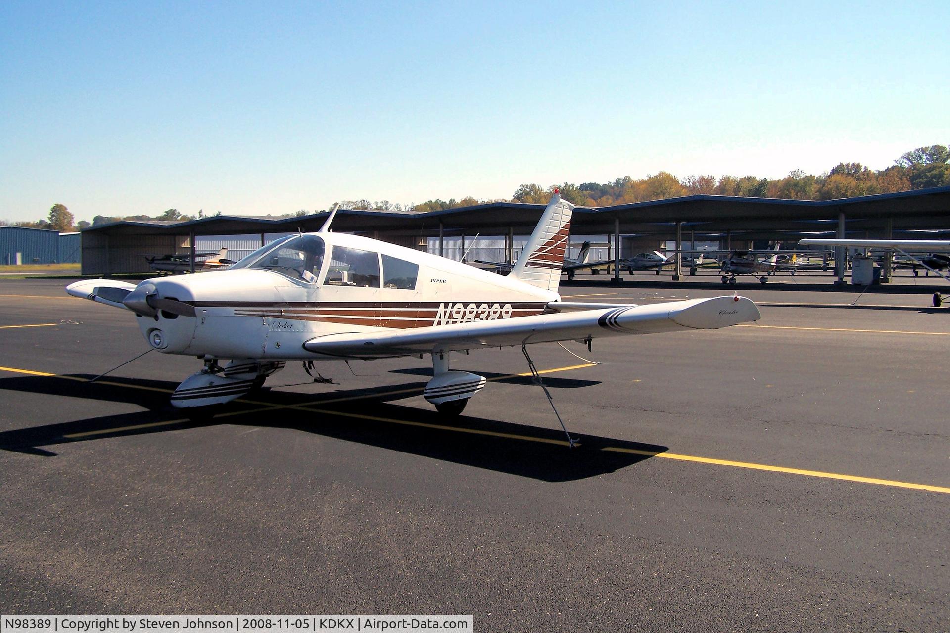 N98389, 1969 Piper PA-28-140 C/N 28-26207, Knoxville, Tennessee