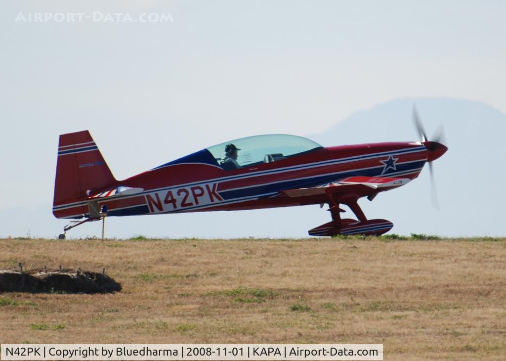N42PK, 1997 Extra EA-300/L C/N 044, Position and hold for 17L.