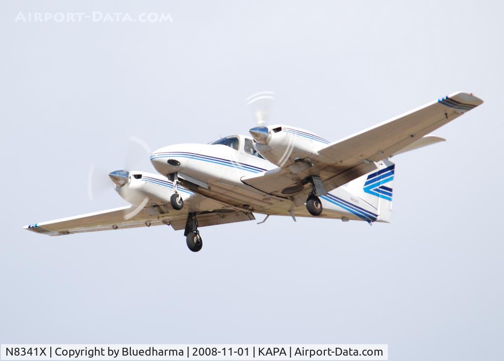 N8341X, Piper PA-44-180T Turbo Seminole C/N 44-8107043, On final approach to 17L.