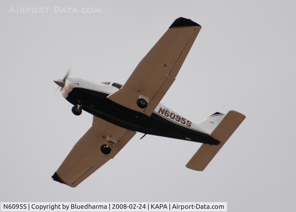 N6095S, 2007 Piper PA-28-181 Archer II C/N 2843662, Touch and Go on 17L.