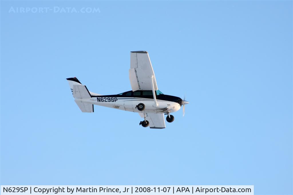 N629SP, 1973 Cessna TU206F Turbo Stationair C/N U20602070, On short final to 18 Bethel