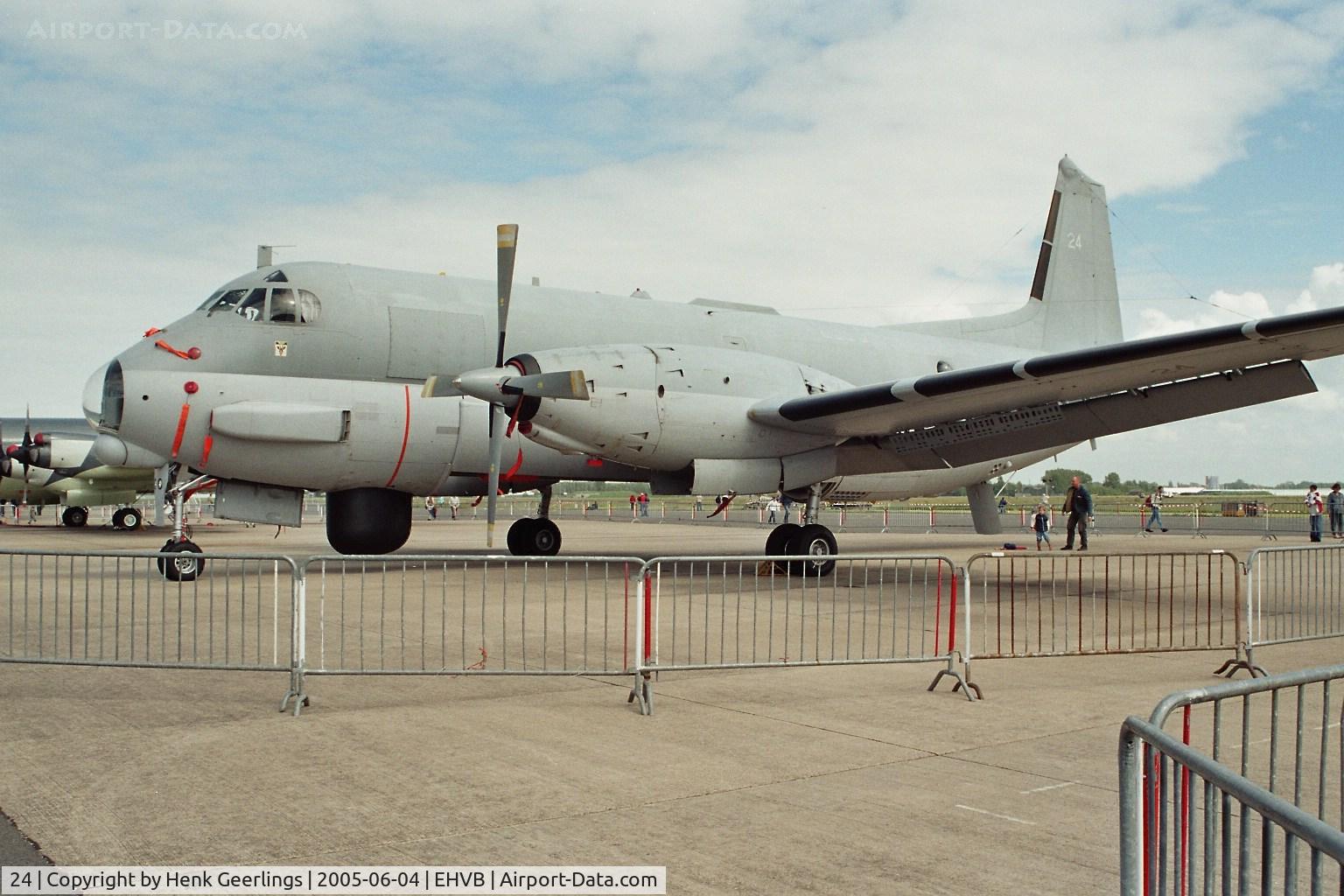 24, Breguet 1150 Atlantic C/N 24, Valkenburg Naval Air Base , closing of Base, june 2005