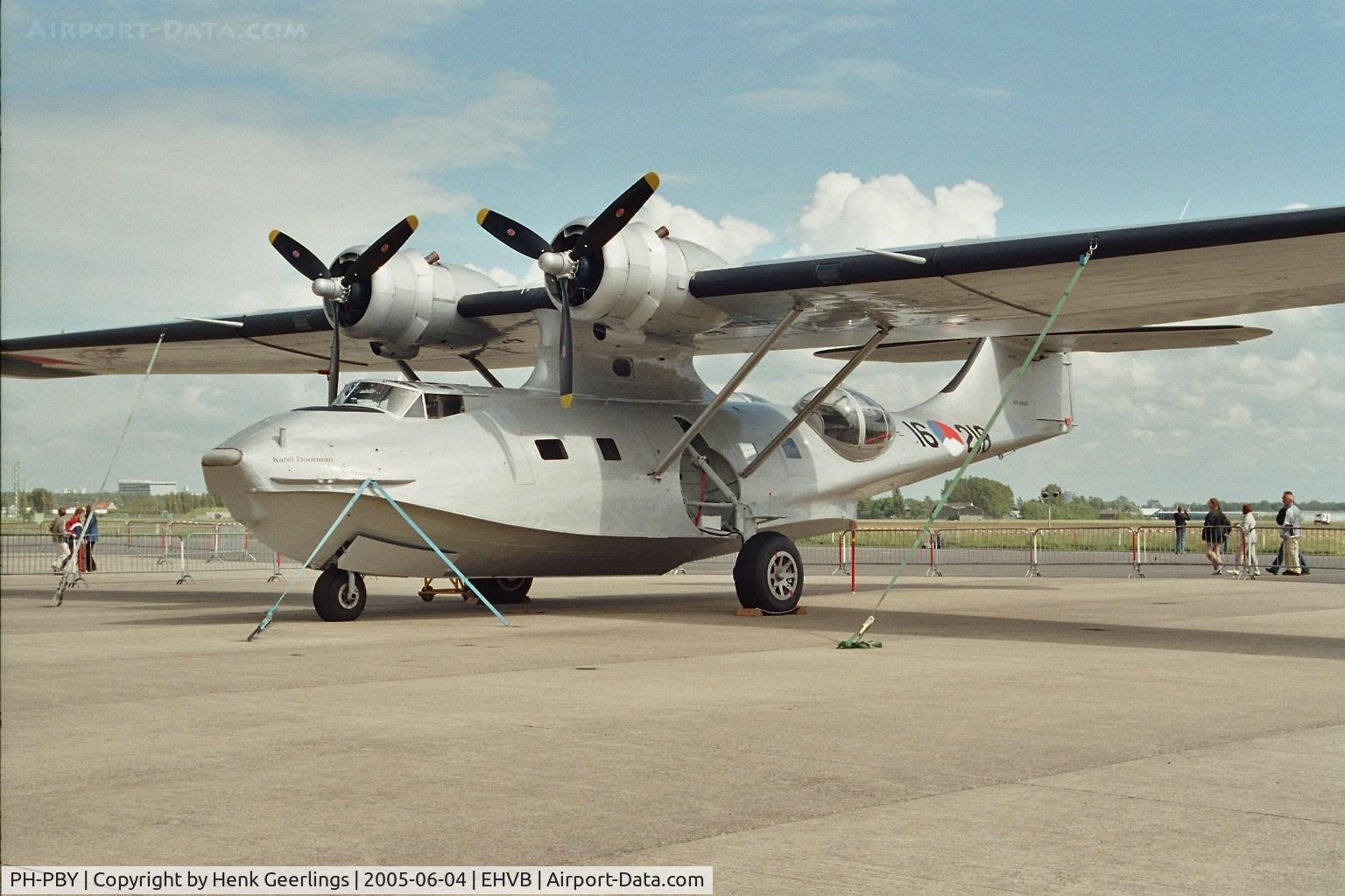 PH-PBY, 1941 Consolidated PBY-5A Catalina C/N 300, Valkenburg Naval Air Base , closing of Base, june 2005