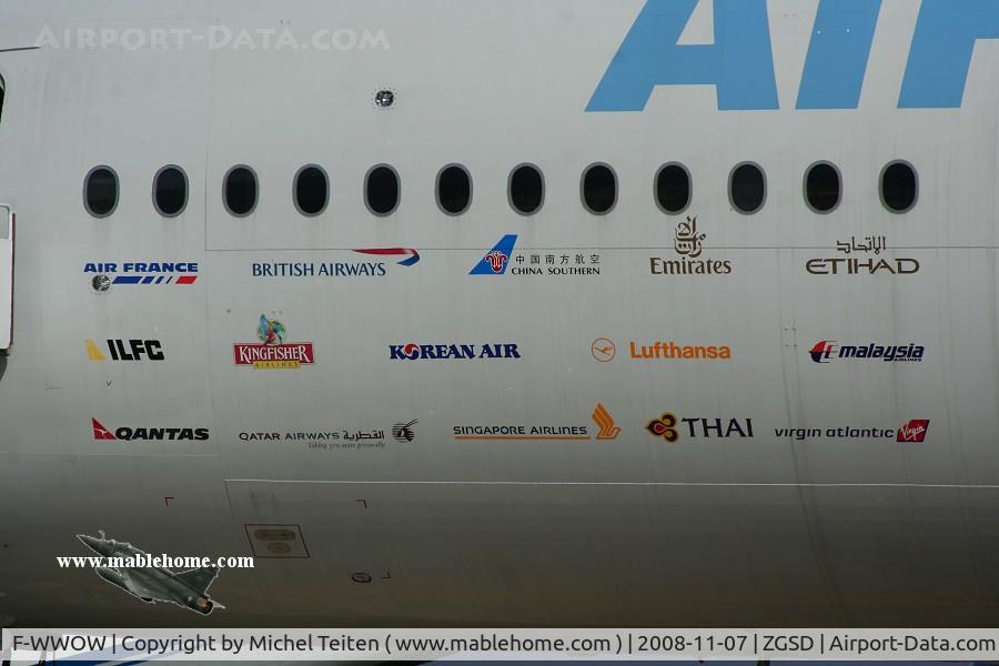 F-WWOW, 2005 Airbus A380-841 C/N 001, List of customers on the nose