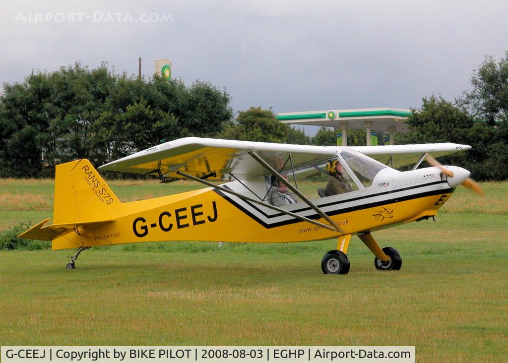 G-CEEJ, 2006 Rans S-7S Courier C/N PFA 218-14557, NICE RANS POPHAM MICROLIGHT TRADE FAIR