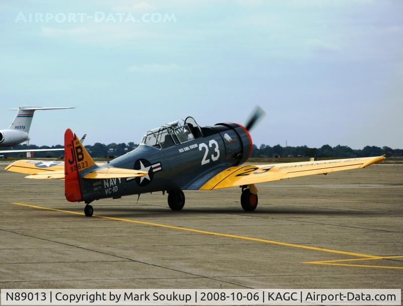 N89013, 1944 North American SNJ-5 Texan C/N 90623, N89013 @ KAGC