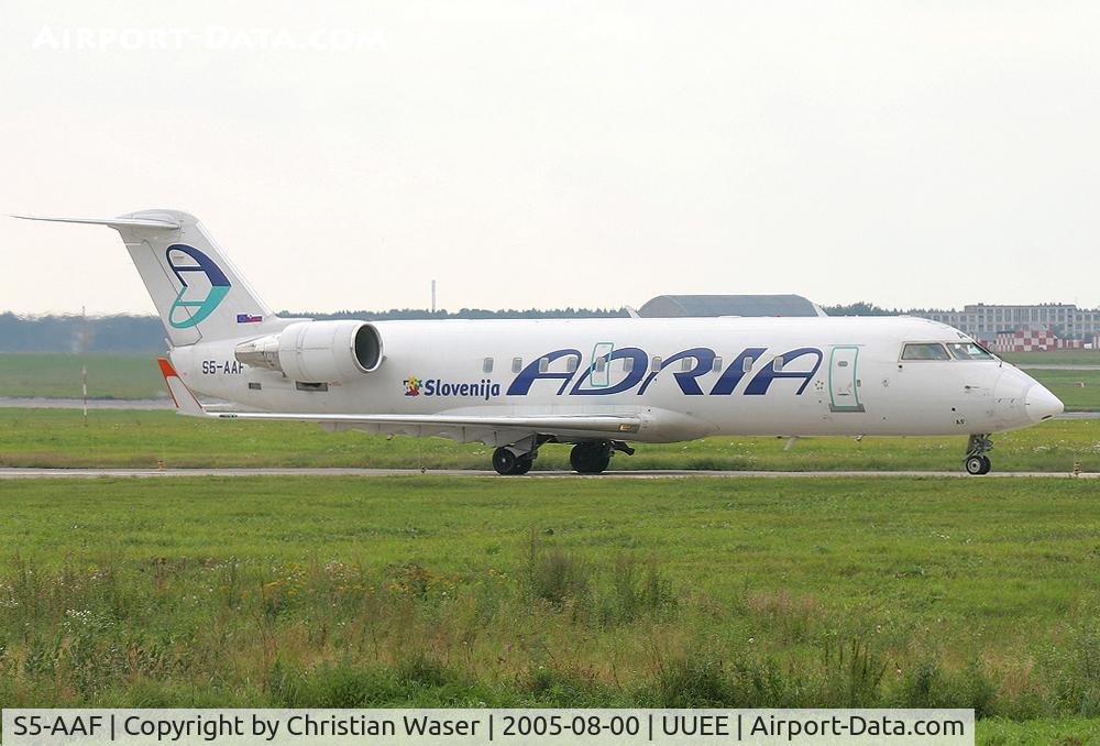S5-AAF, 1998 Canadair CRJ-200LR (CL-600-2B19) C/N 7272, Adria
