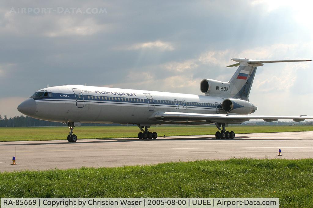 RA-85669, 1989 Tupolev Tu-154M C/N 89A827, Aeroflot