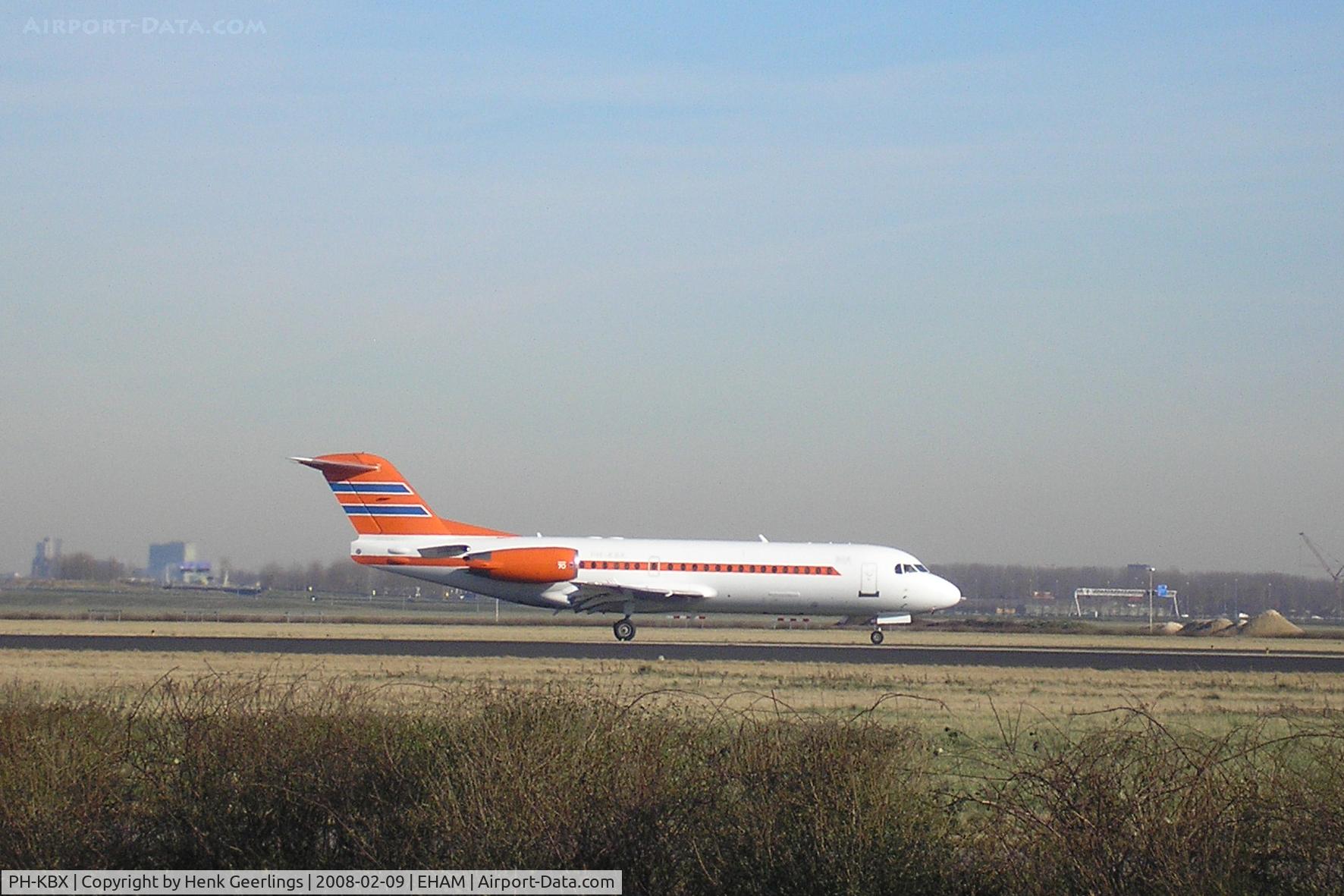 PH-KBX, 1996 Fokker 70 (F-28-0070) C/N 11547, Arrival Schiphol ; Royal Flt & Government plane