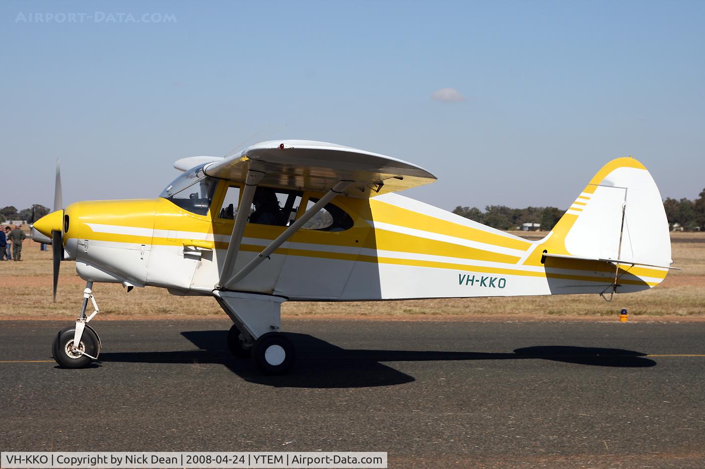 VH-KKO, 1952 Piper PA-22-150 C/N 22-878, YTEM (AAAA annual fly-in)