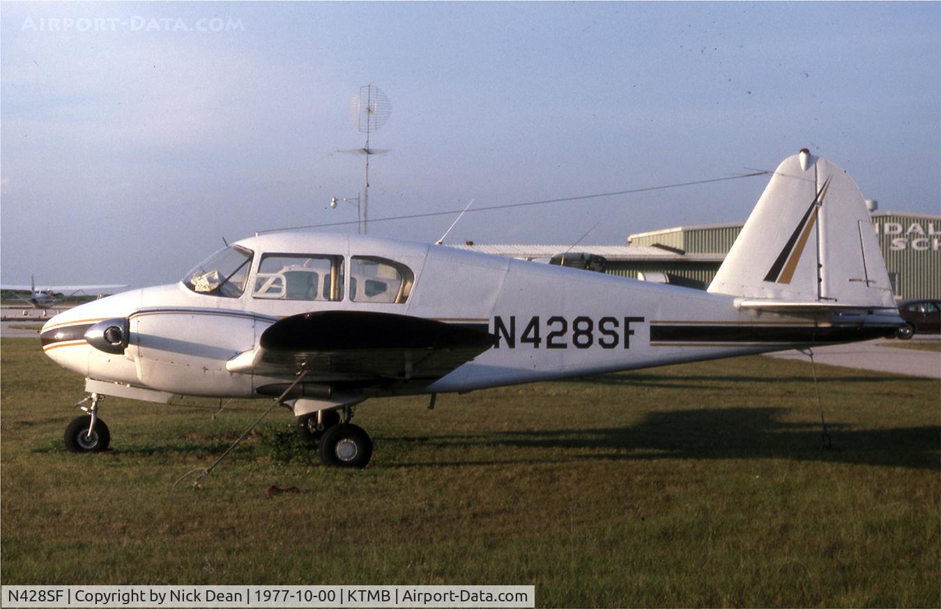 N428SF, 1962 Piper PA-23-160 Apache C/N 23-1399, .