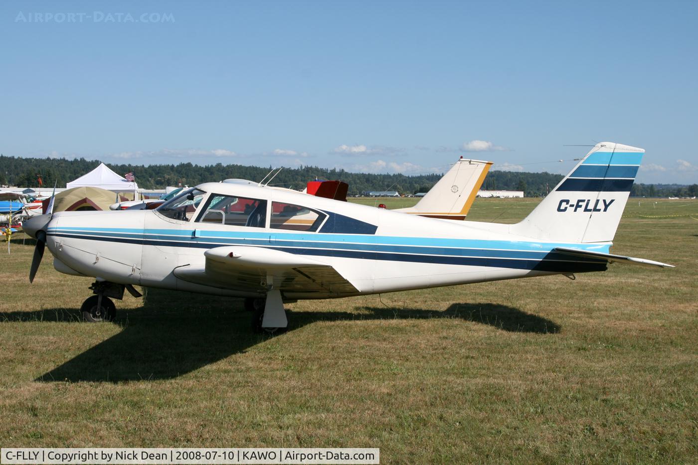 C-FLLY, 1959 Piper PA-24 Comanche C/N 24 1083, .