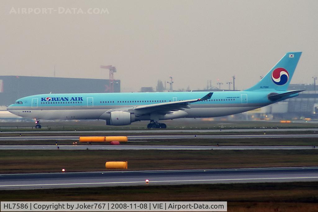 HL7586, 2000 Airbus A330-323 C/N 351, Korean Air Airbus A330-323X