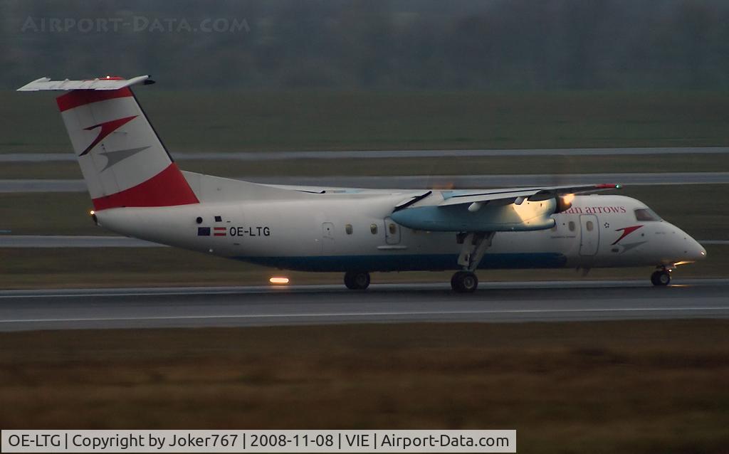 OE-LTG, 1997 De Havilland Canada DHC-8-314Q Dash 8 C/N 438, Austrian arrows De Havilland Canada DHC-8-314Q