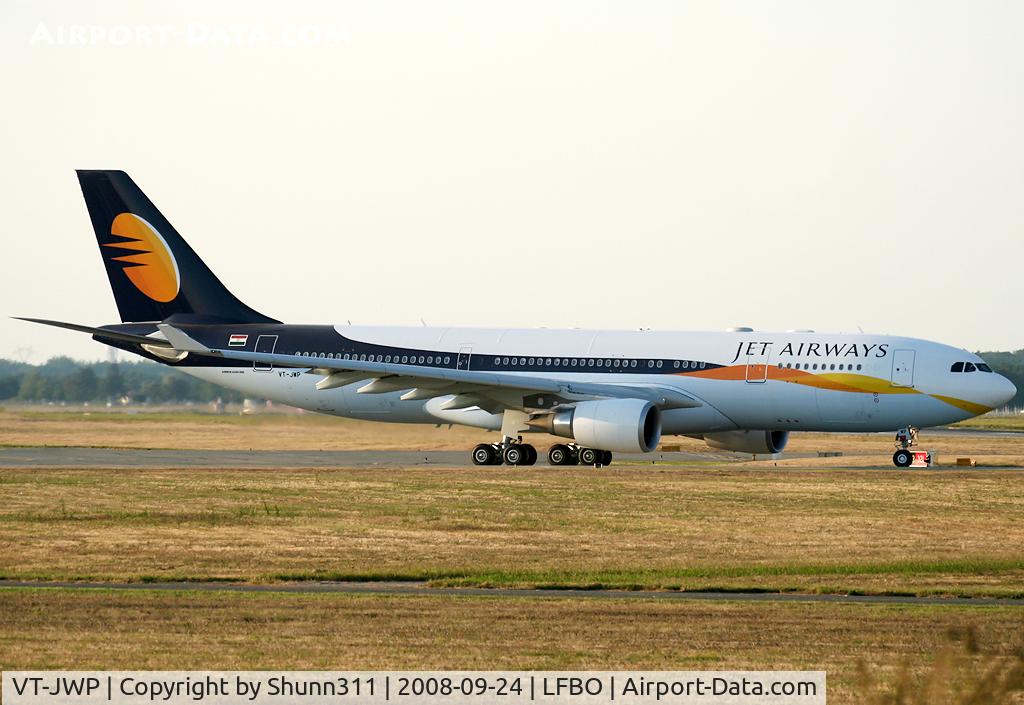 VT-JWP, 2008 Airbus A330-202 C/N 947, Delivery day...