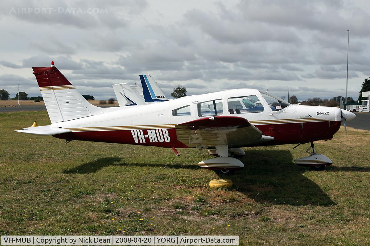 VH-MUB, 1974 Piper PA-28-151 C/N 28-7415098, /