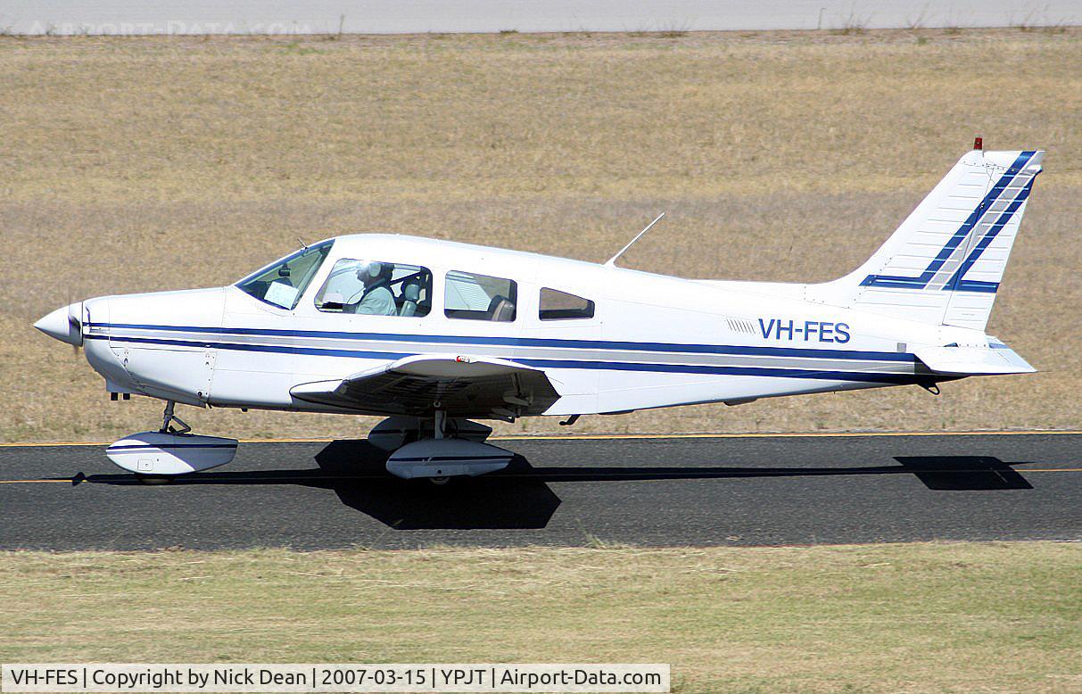 VH-FES, 1982 Piper PA-28-161 C/N 28-8216015, .