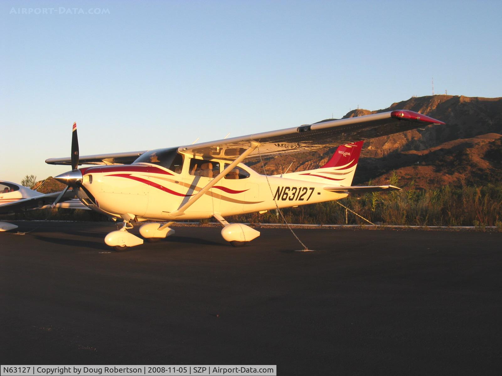 N63127, 2008 Cessna T182T Turbo Skylane C/N T18208883, 2008 Cessna T182T TURBO SKYLANE, Lycoming TIO-540-AK1A 235 Hp, taken approaching twilight