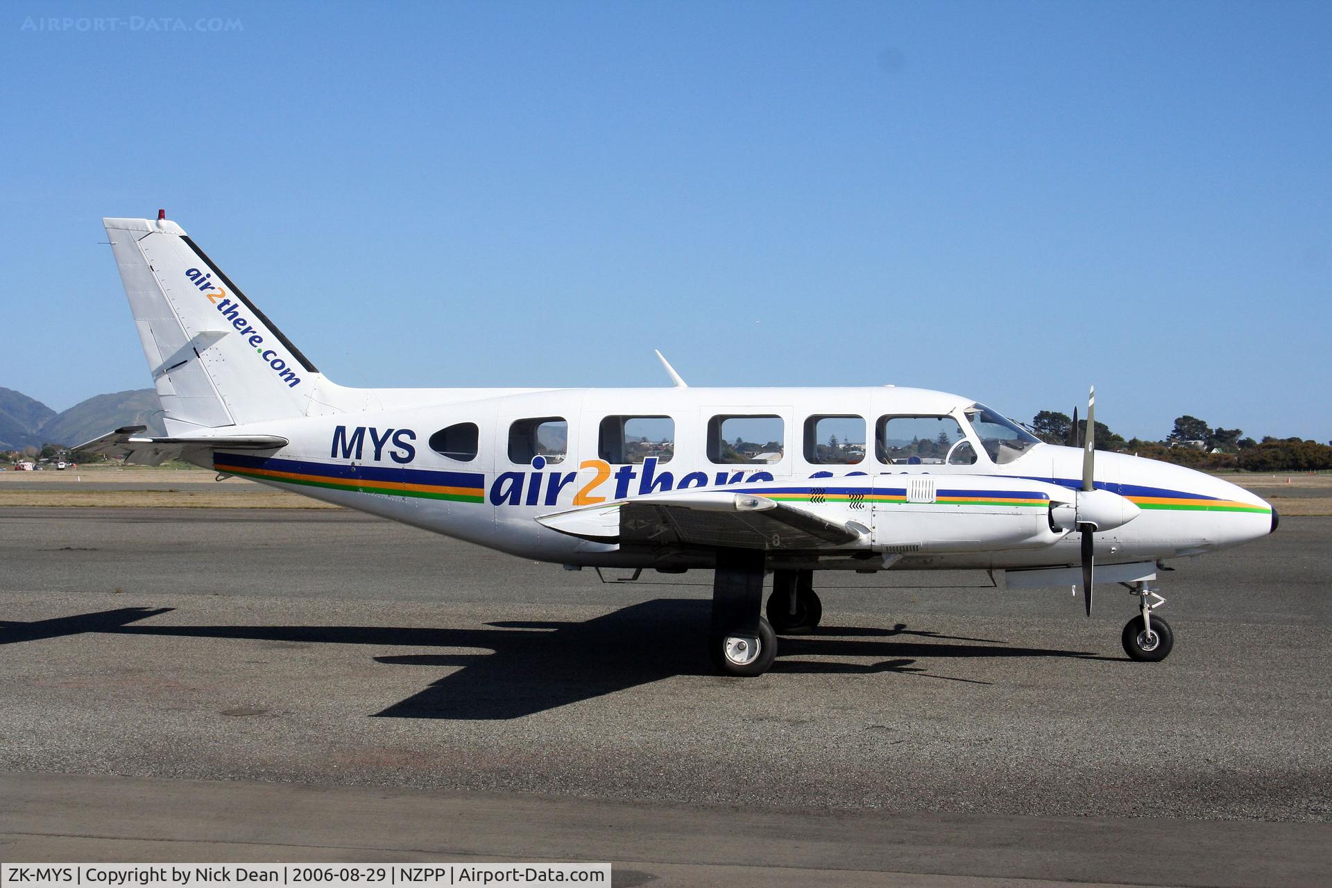 ZK-MYS, 1976 Piper PA-31-350 Chieftain C/N 31-7652032, /
