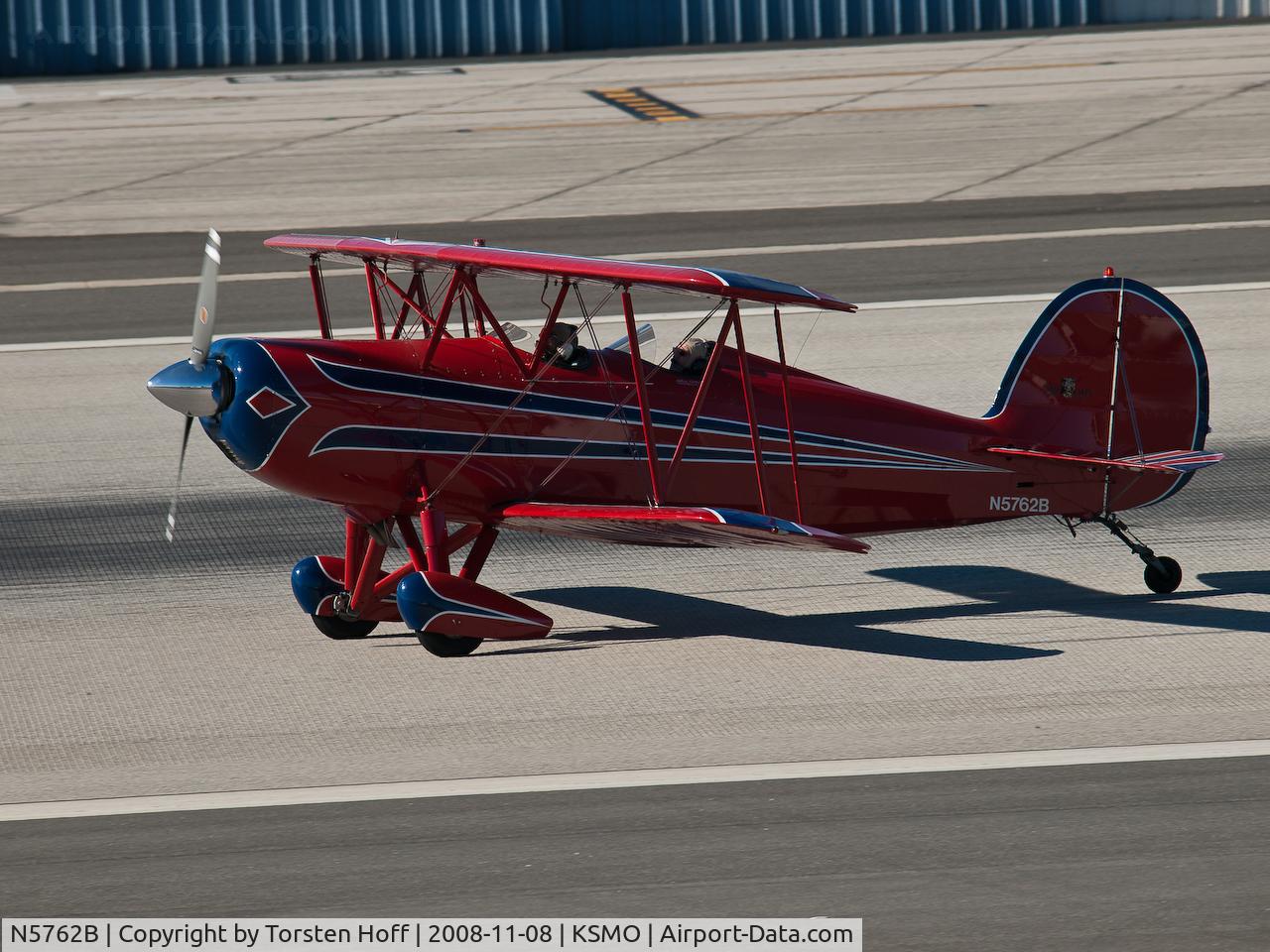 N5762B, 1980 Great Lakes 2T-1A-2 Sport Trainer C/N 0833, N5762B arriving on RWY 21