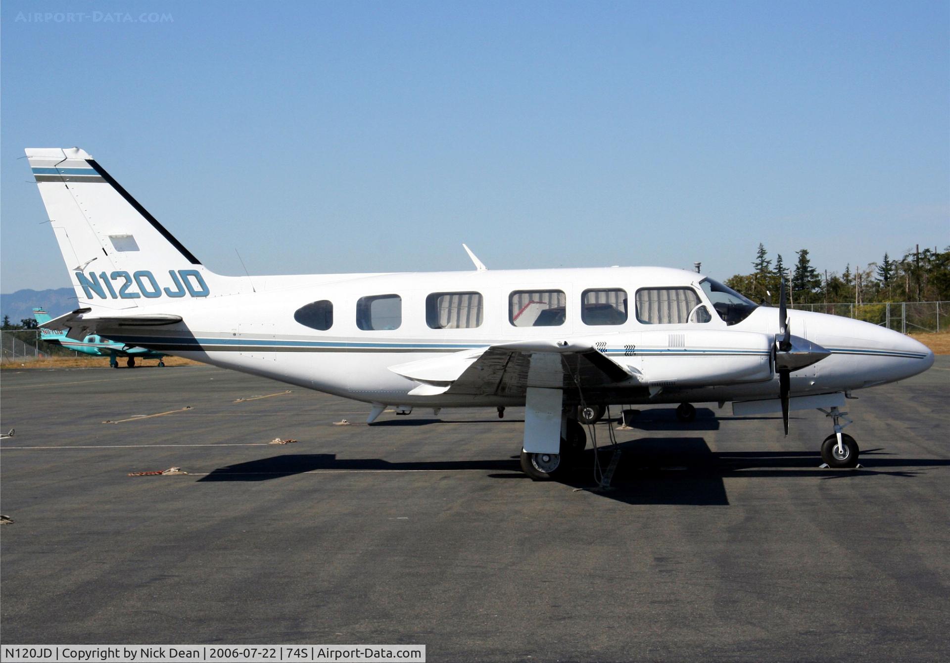 N120JD, 1981 Piper PA-31-350 Chieftain C/N 31-8152179, /