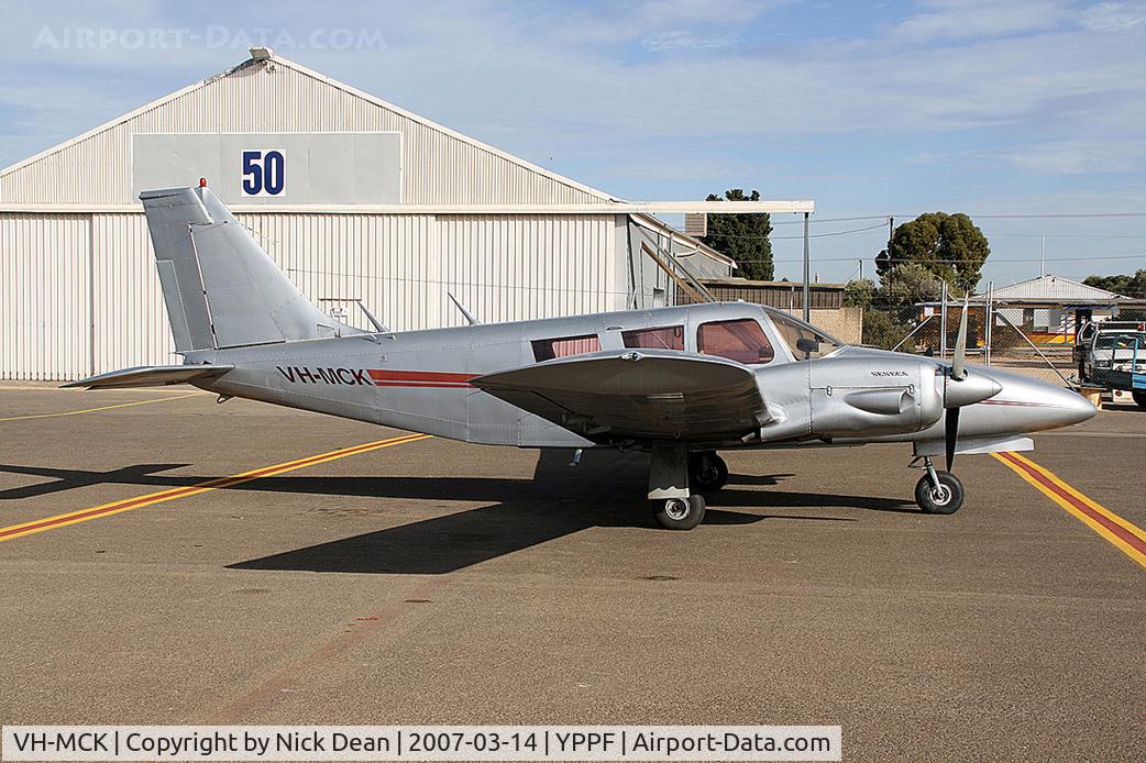 VH-MCK, 1973 Piper PA-34-200 Seneca C/N 34-7350145, /