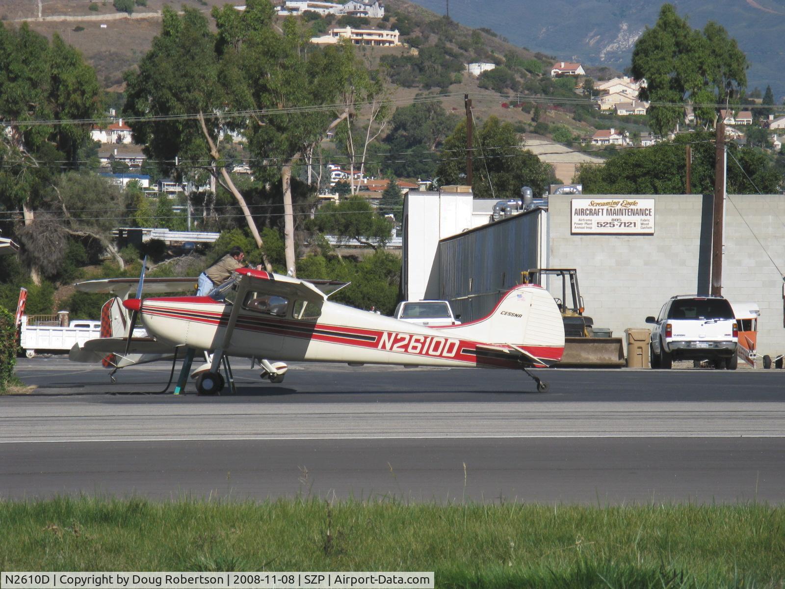 N2610D, 1952 Cessna 170B C/N 20762, 1952 Cessna 170B, Continental C145 145 Hp, refueling