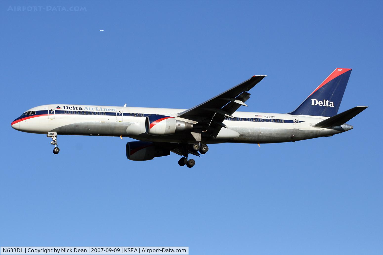 N633DL, 1987 Boeing 757-232 C/N 23614, /