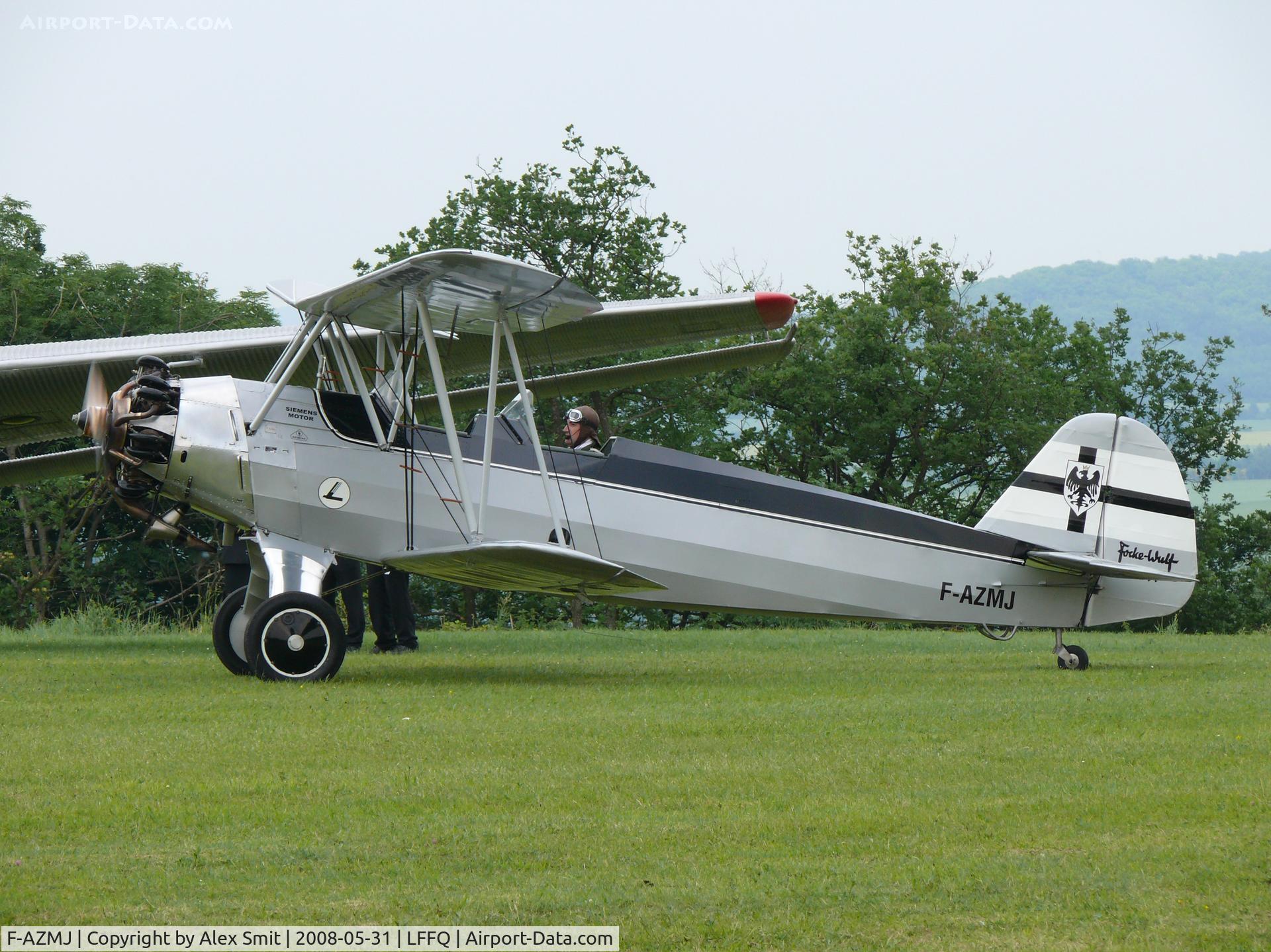 F-AZMJ, 1940 Focke-Wulf Fw-44J Stieglitz C/N 2782, Focke Wulf FW-44J Stieglitz F-AZMJ