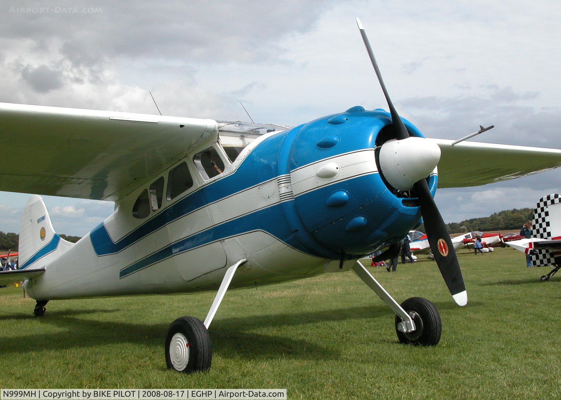 N999MH, Cessna 195B Businessliner C/N 7168, CLASSIC CESSNA