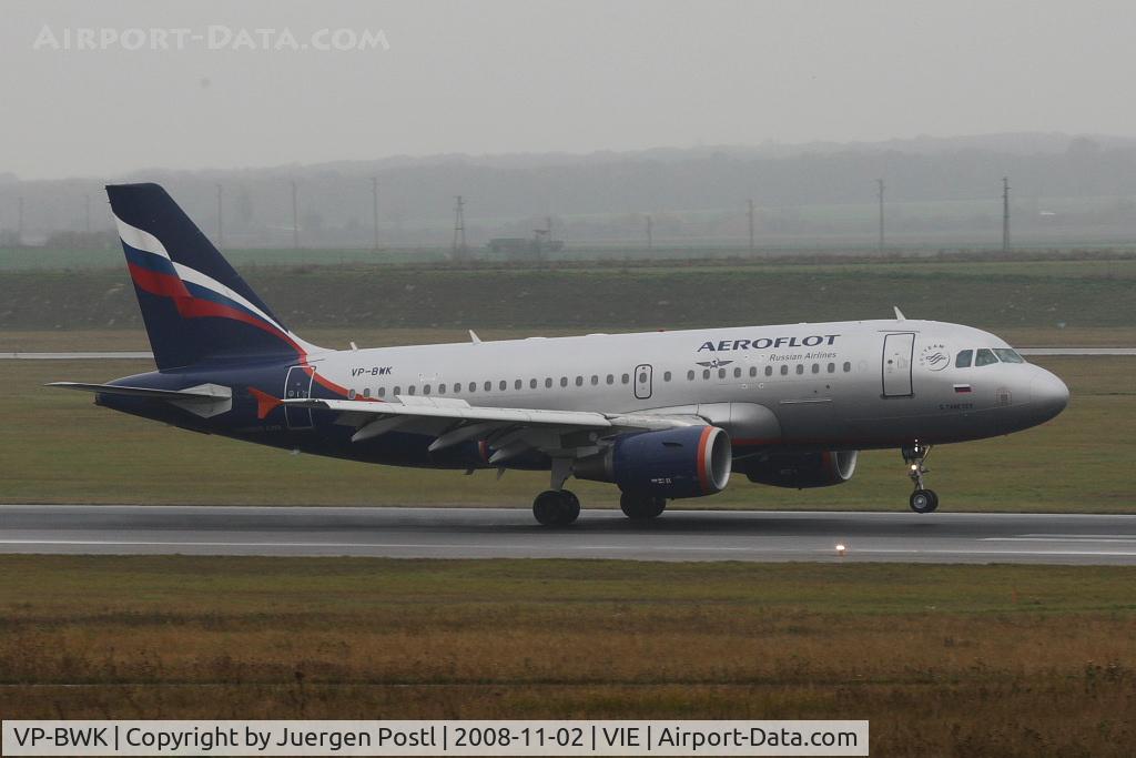 VP-BWK, 2004 Airbus A319-111 C/N 2222, Airbus A319-111