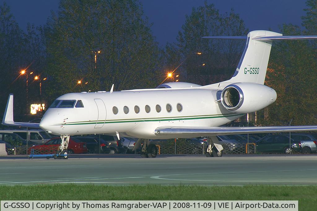 G-GSSO, 2004 Gulfstream Aerospace GV-SP (G550) C/N 5019, TAG Aviation Gulfstream 5