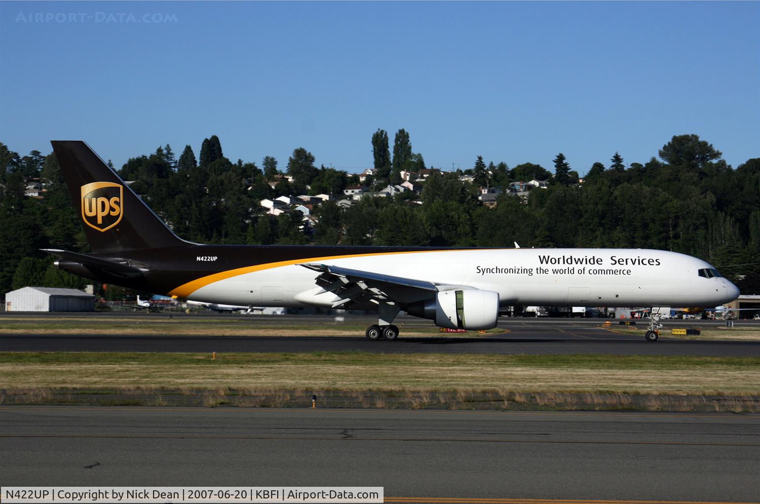 N422UP, 1991 Boeing 757-24APF C/N 25324, /
