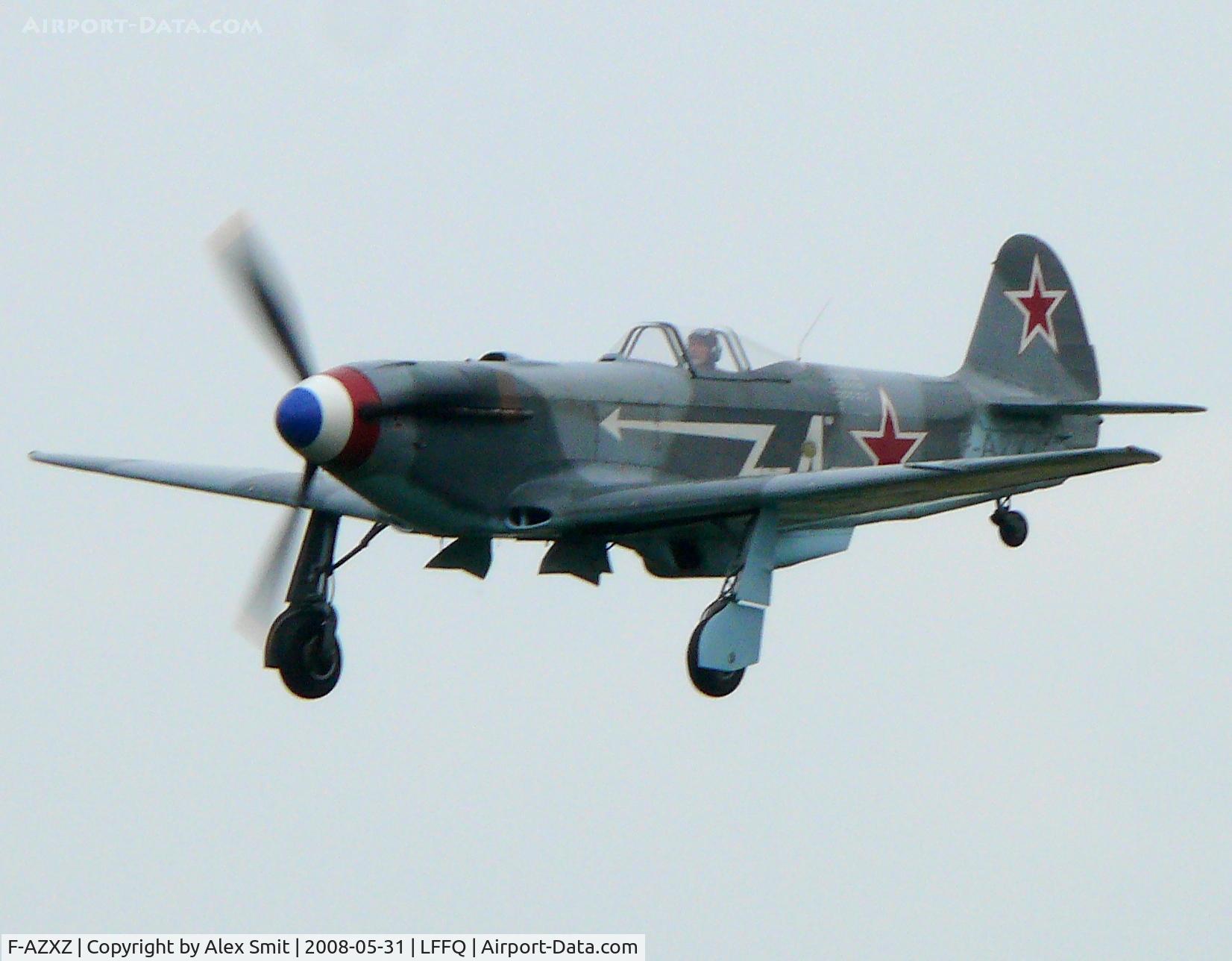 F-AZXZ, 1944 Yakovlev Yak-3UA Replica C/N Y337, Yakovlev Yak-3UA F-AZXZ painted as Russian Air Force white 4 of the French Normandie Niemen squadron