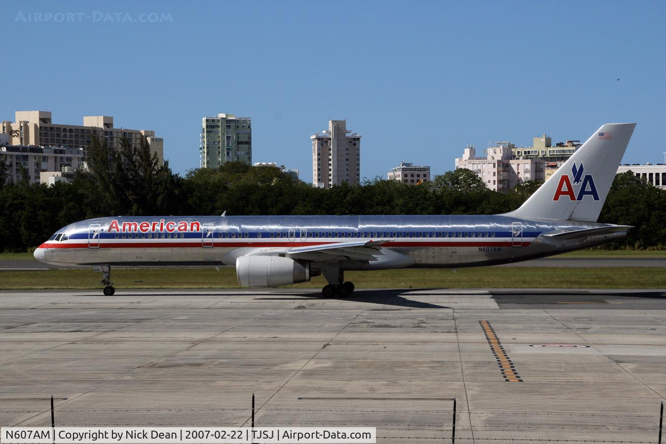 N607AM, 1996 Boeing 757-223 C/N 27058, /