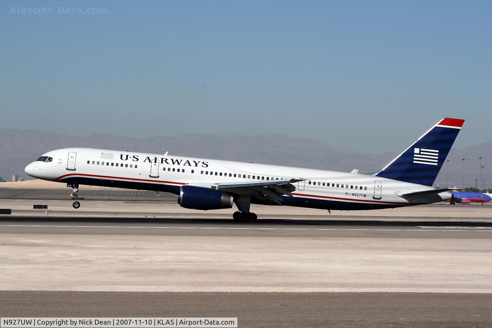 N927UW, 1993 Boeing 757-2B7 C/N 27123, /