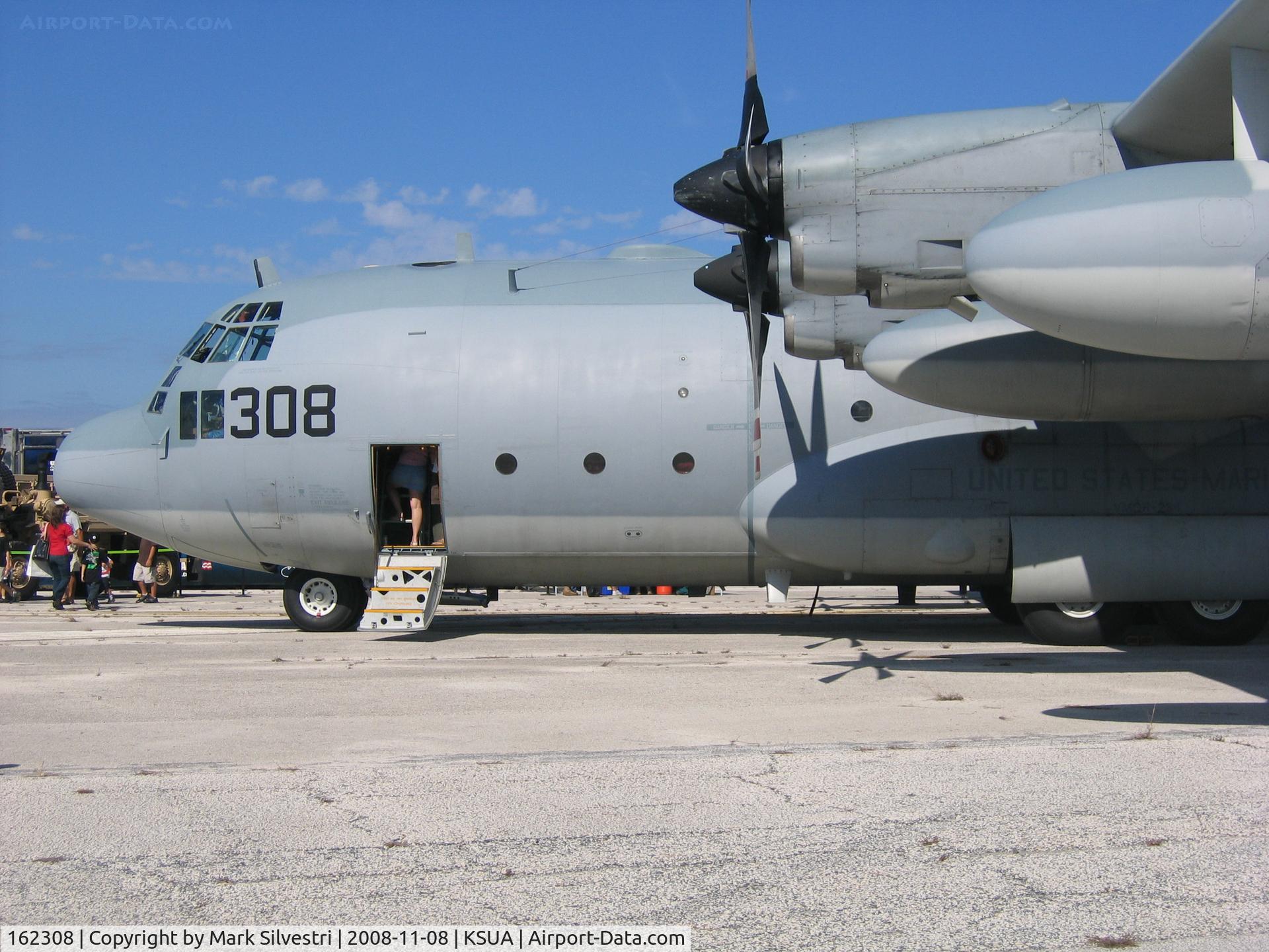 162308, 1982 Lockheed KC-130T Hercules C/N 382-4972, 2008 Stuart, FL Airshow