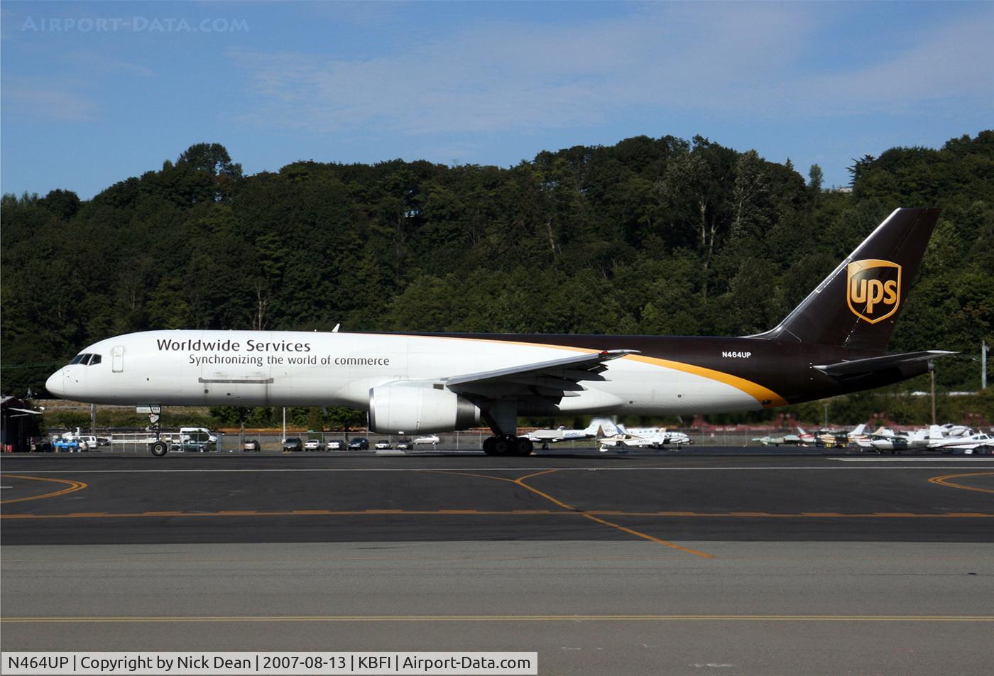 N464UP, 1997 Boeing 757-24APF C/N 28268, /
