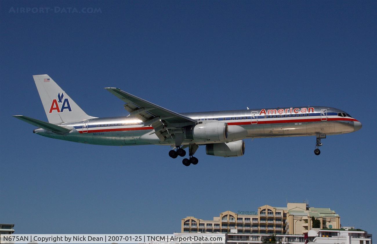 N675AN, 1998 Boeing 757-223 C/N 29425, /