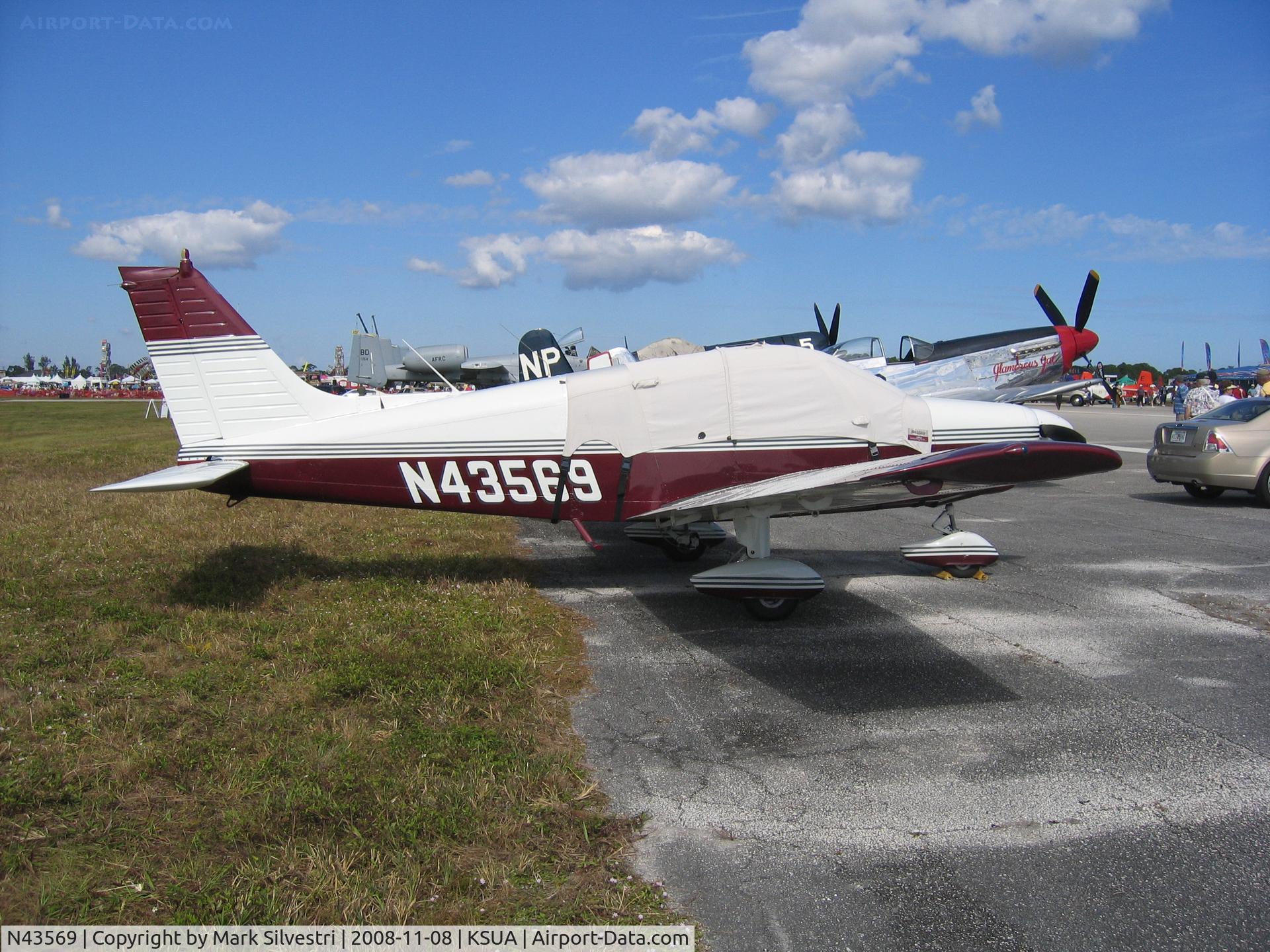 N43569, 1974 Piper PA-28-151 C/N 28-7415528, 2008 Stuart, FL Airshow