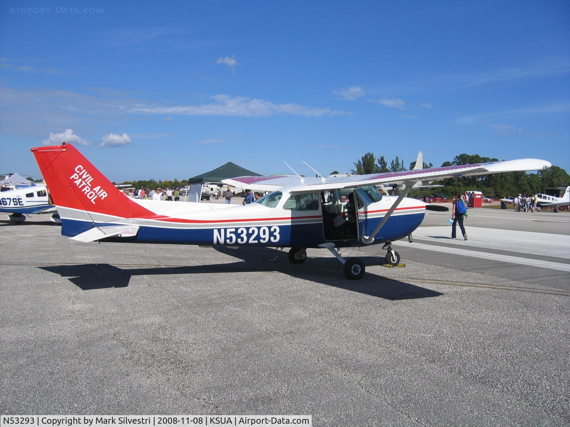 N53293, 1981 Cessna 172P C/N 17274716, 2008 Stuart, FL Airshow
