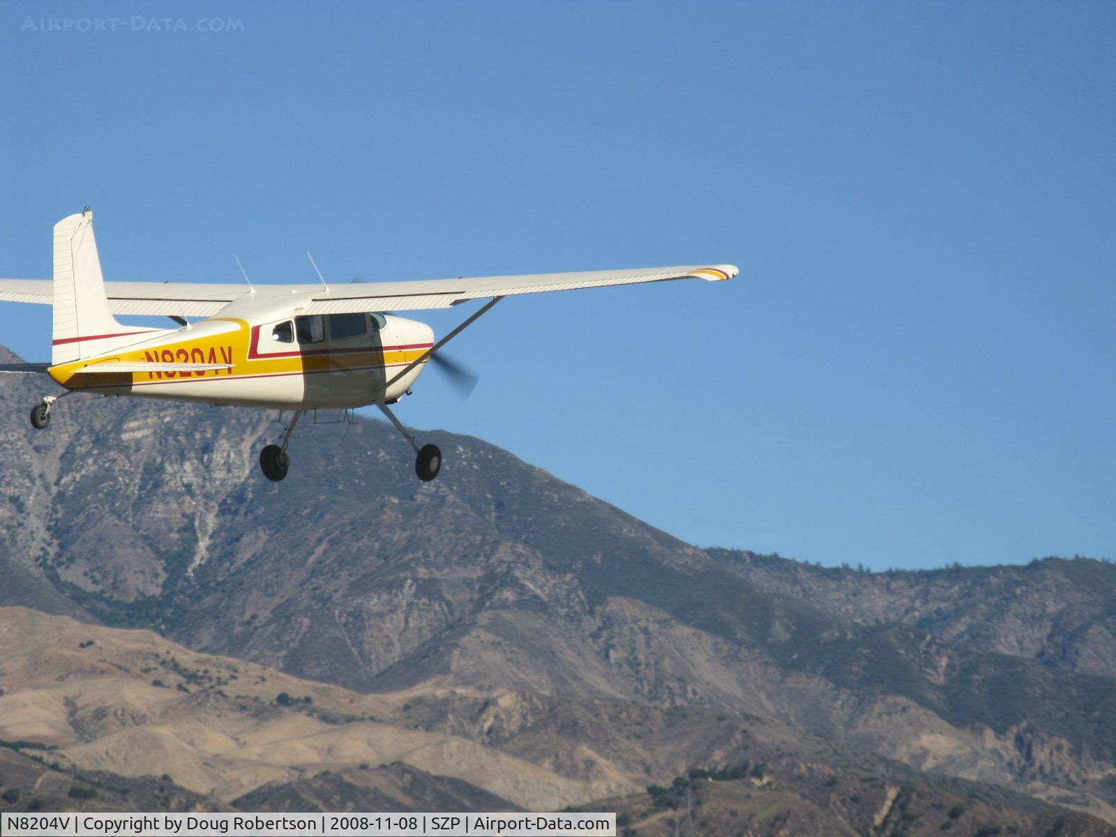N8204V, 1966 Cessna 180H Skywagon C/N 18051706, 1966 Cessna 180H, Continental O-470 230 Hp, takeoff climb Rwy 04