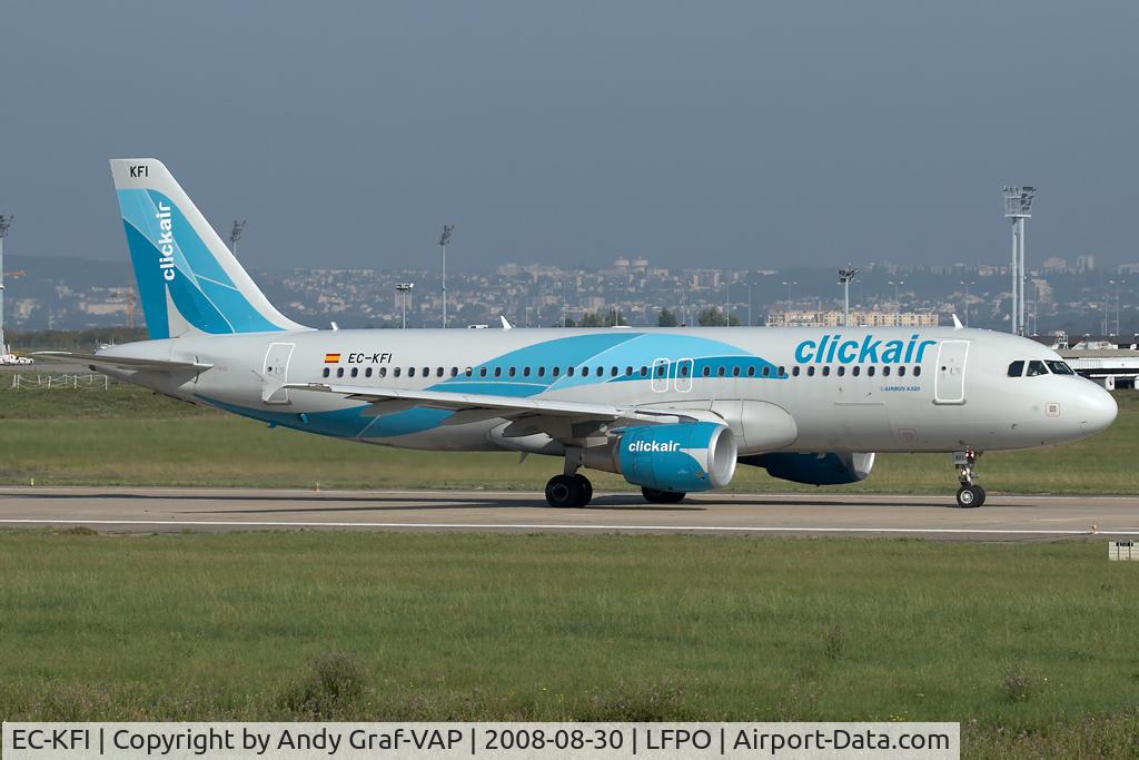 EC-KFI, 2007 Airbus A320-216 C/N 3174, Clickair A320