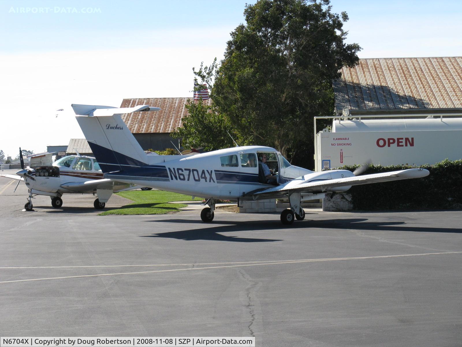 N6704X, 1979 Beech 76 Duchess C/N ME-291, 1979 Beech 76 DUCHESS, two Lycoming O&VO-360 180 Hp each, T-tail, CS props, refueling