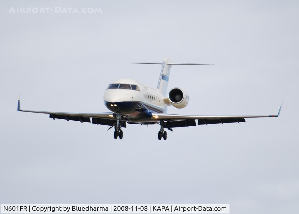 N601FR, 1987 Canadair Challenger 604 (CL-600-2B16) C/N 5003, On final approach to 17L.