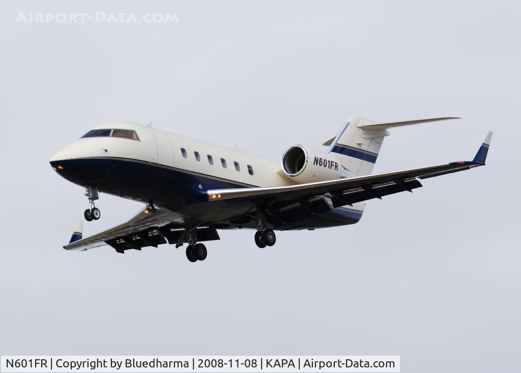 N601FR, 1987 Canadair Challenger 604 (CL-600-2B16) C/N 5003, On final approach to 17L.