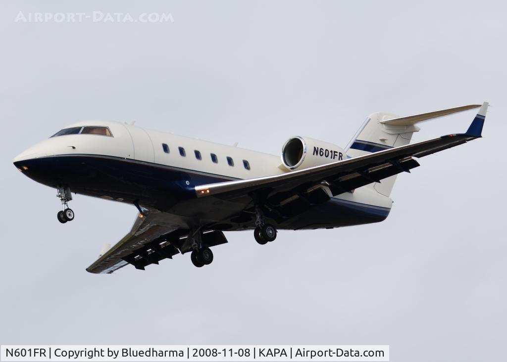 N601FR, 1987 Canadair Challenger 604 (CL-600-2B16) C/N 5003, On final approach to 17L.