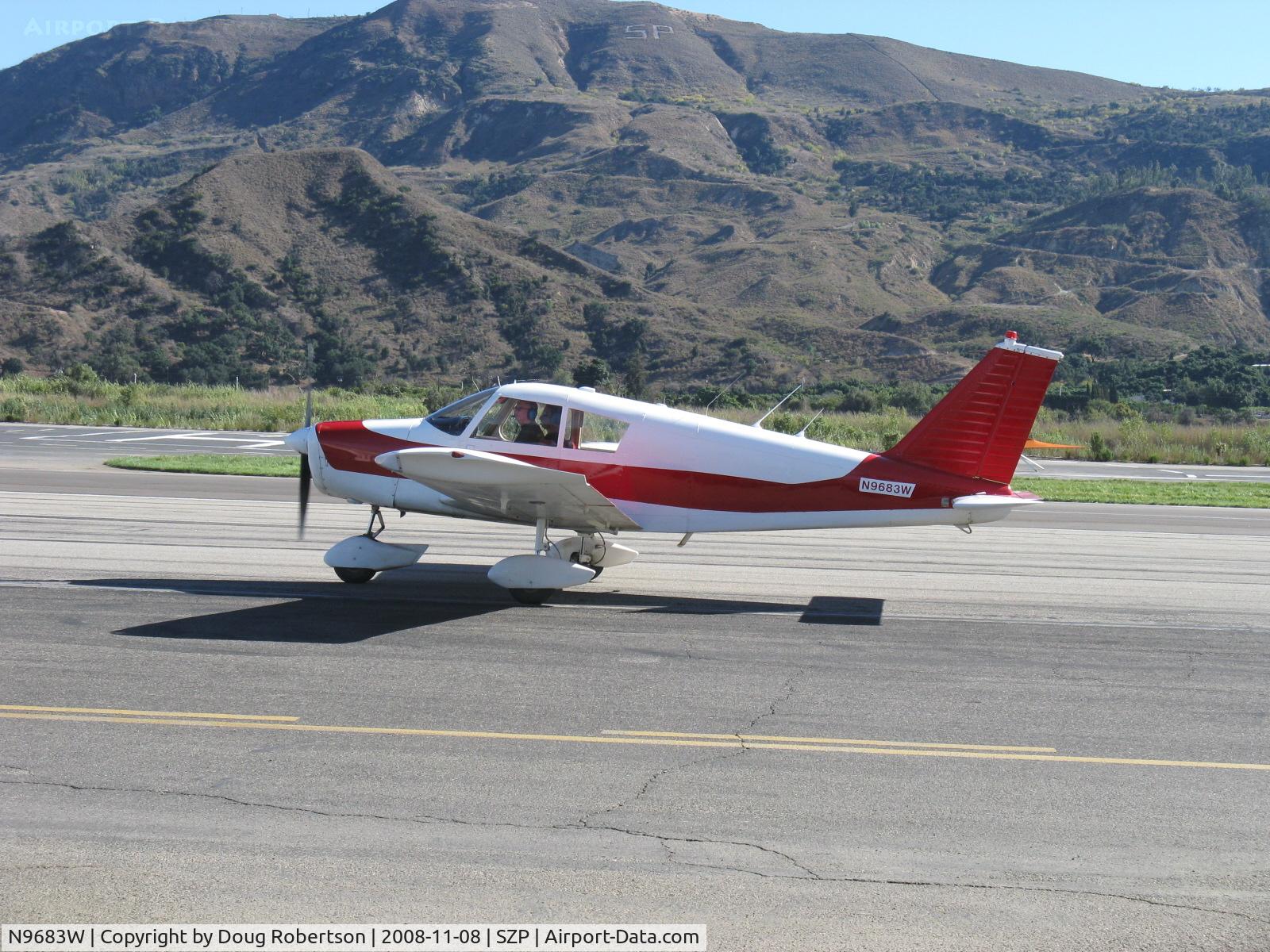 N9683W, 1967 Piper PA-28-140 C/N 28-23152, 1967 Piper PA-28-140 CHEROKEE, Lycoming O-320-E2A 150 Hp, taxi back after landing Rwy 22