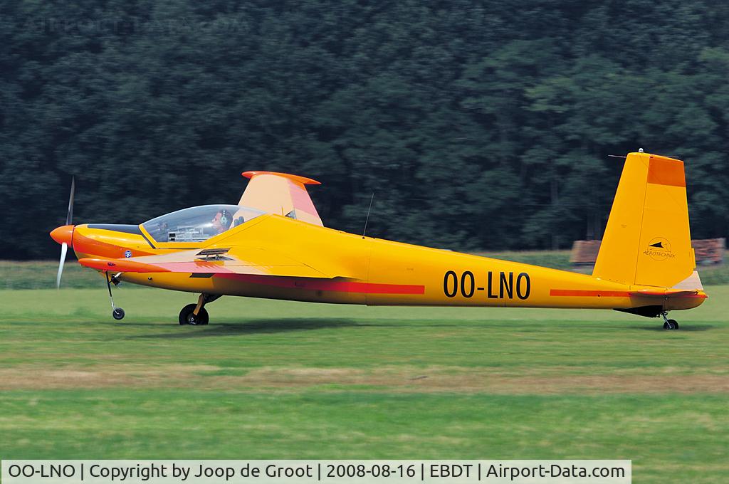 OO-LNO, 1991 Aerotechnik L-13SL Vivat C/N 900415, Nice cosy motor glider at the old timer fly in.